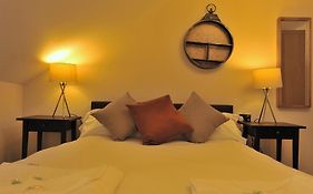 Gail'S Guest House